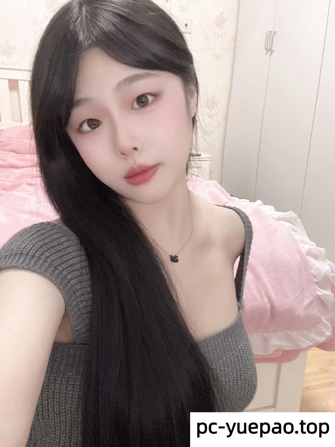 21031627617