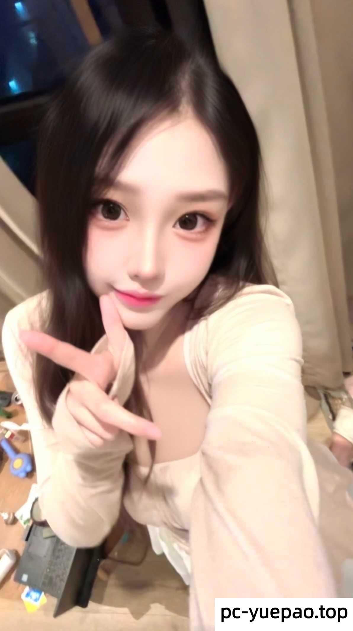 27054604158