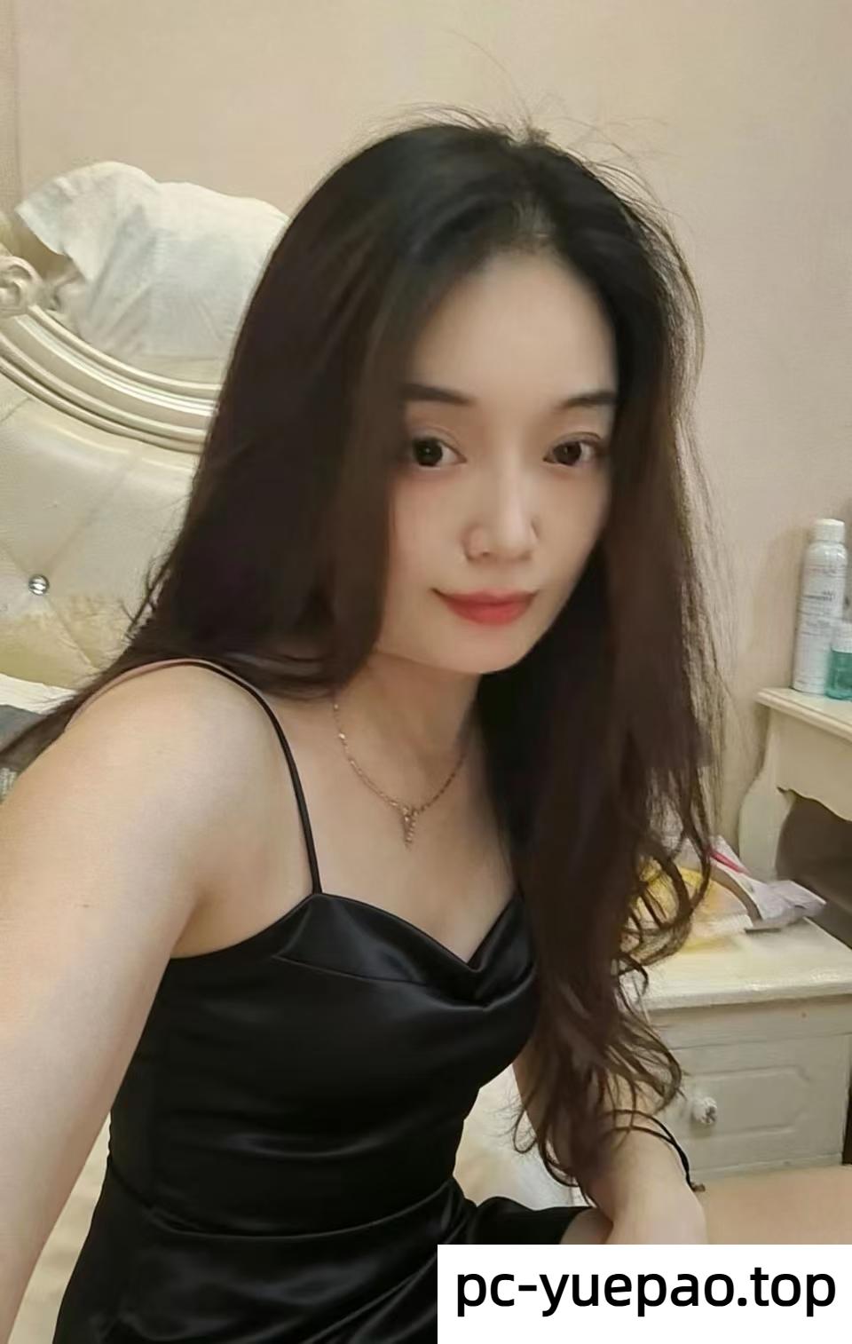 28152126400
