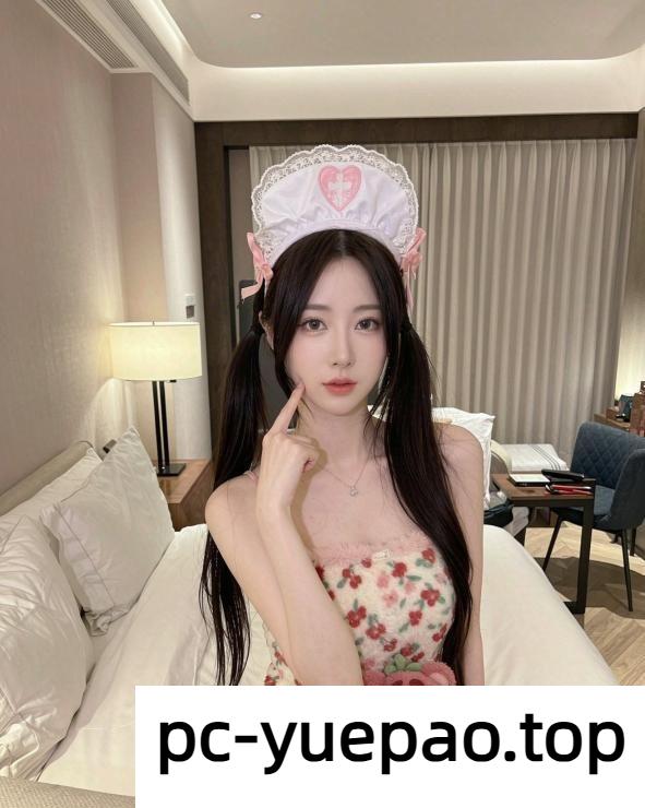 妹子很骚很欲顶了