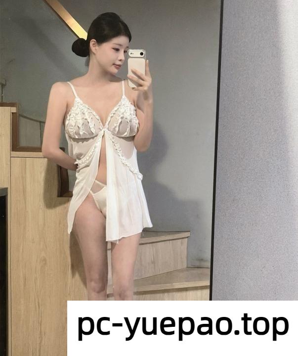 河东-一线天制服诱惑后滑溜溜的