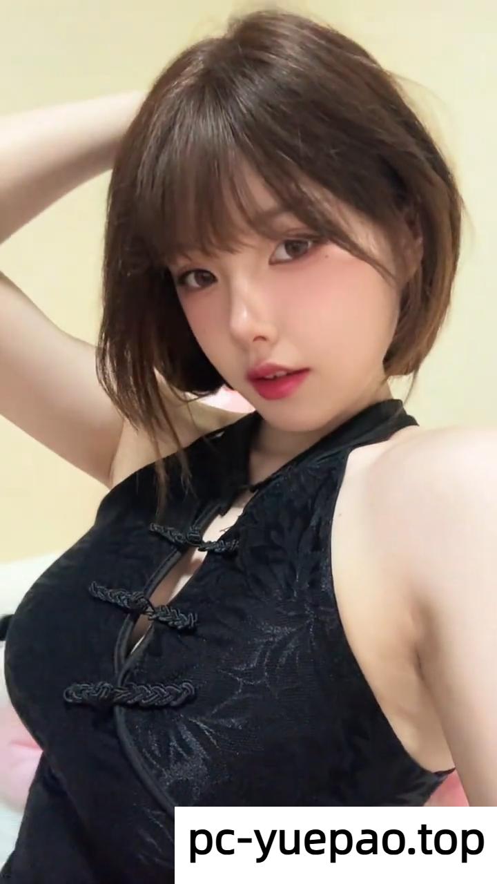 大胸大屁股连着爽2次