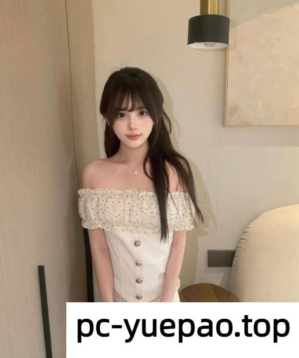细腰小妹很听话，配合度100分